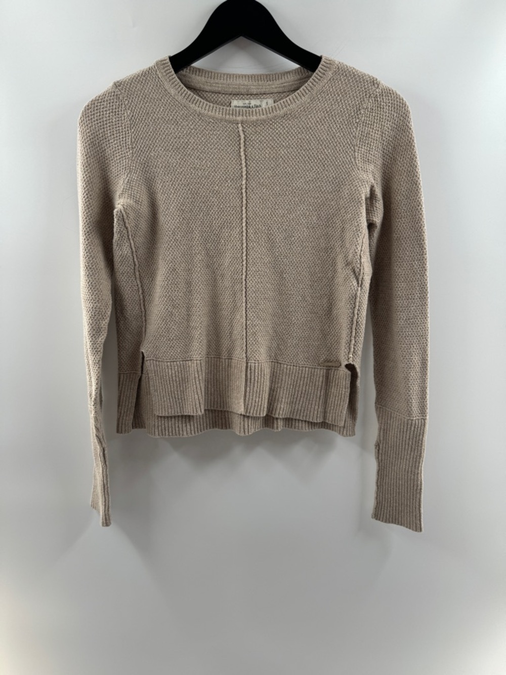 Abercrombie & Fitch Cream Knit Sweater – Women’s Small